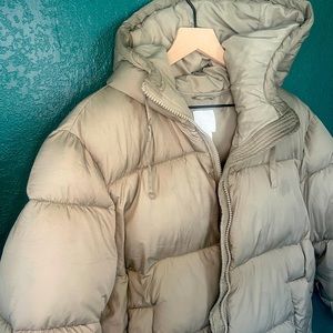 Hooded Puffer Jacket